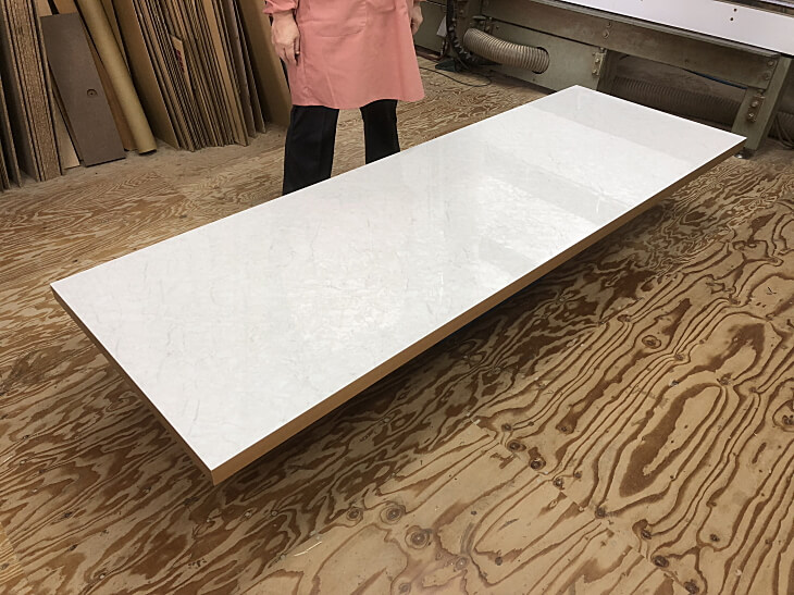 大理石の天板 - テーブル